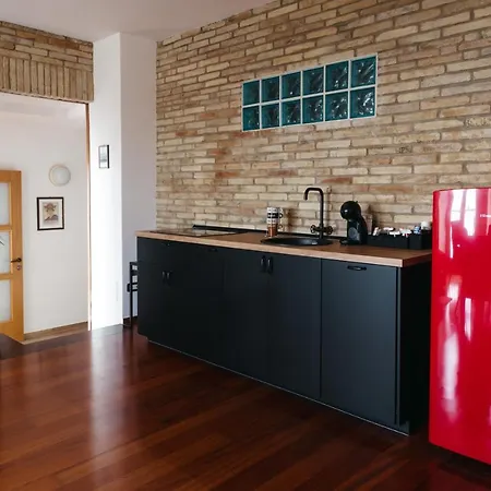 Panphilia: Apartamento