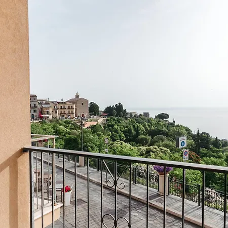 Apartamento Panphilia: *