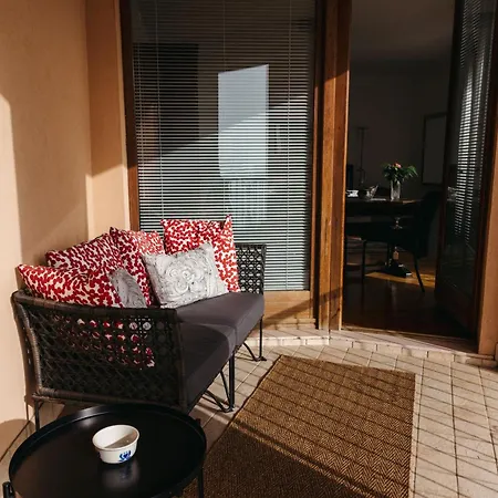 Panphilia: Apartamento