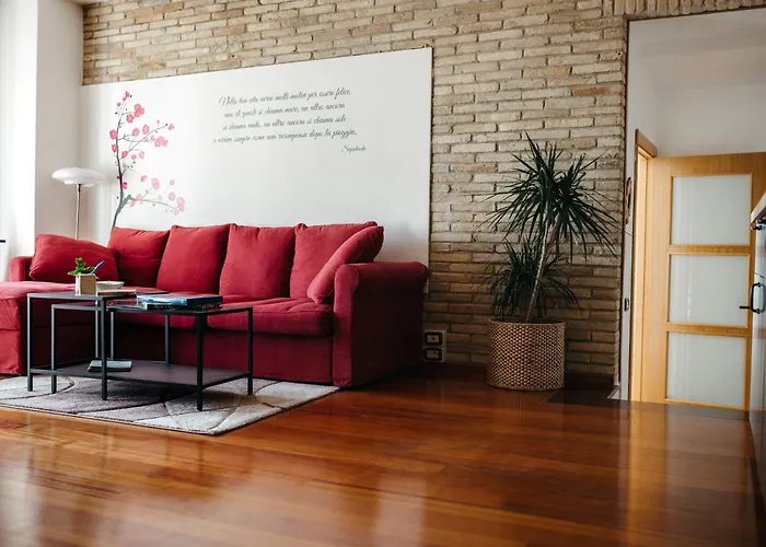 Panphilia: דירה ואסטו