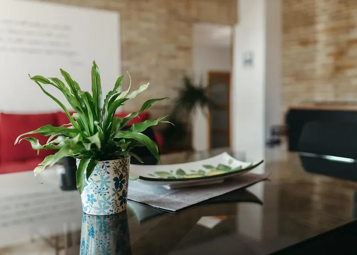 Panphilia: דירה ואסטו