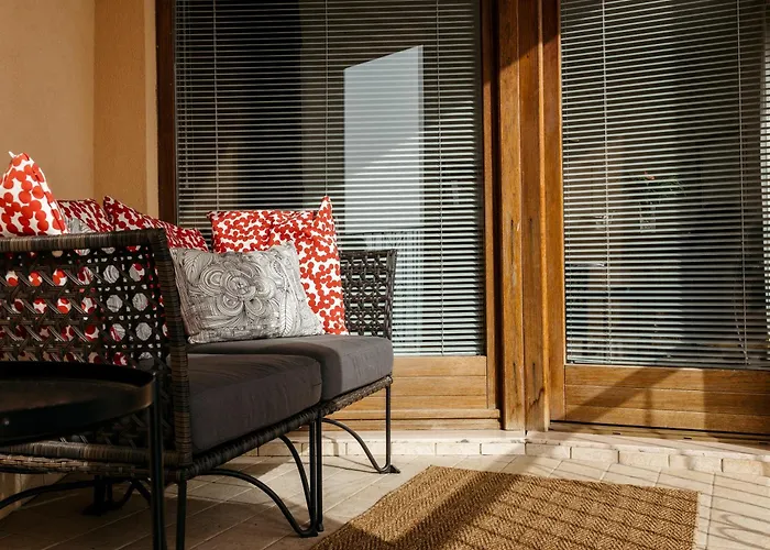 Panphilia: דירה *